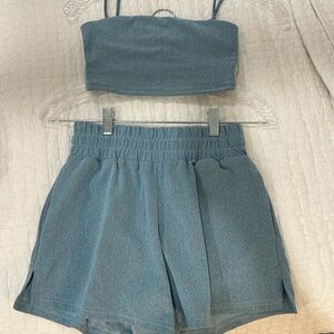 FIVE dancewear icon top and fame shorts sz YXL